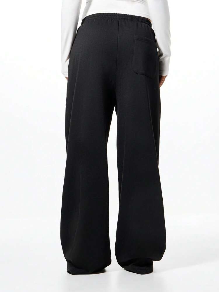 SUMWON WOMEN Oversized Star Detail Joggers With Drawstring