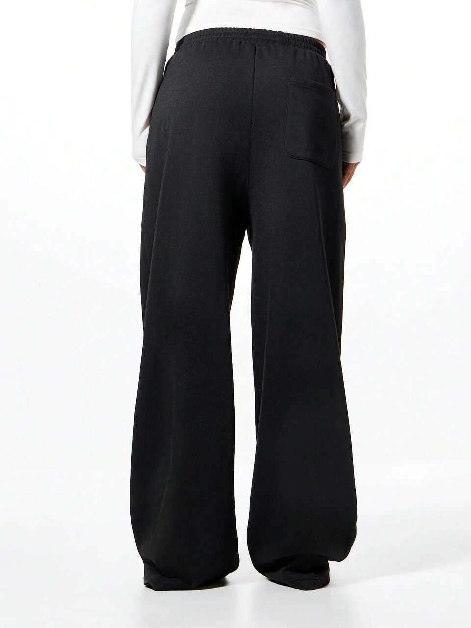 SUMWON WOMEN Joggers oversize con dettagli a stella e coulisse