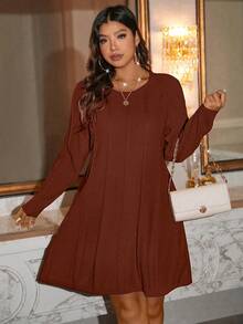 SHEIN LUNE Abito casual lavorato a maglia con motivo a trecce, scollo tondo, maniche lunghe, adatto per autunno/inverno, taglie comode - Caffè Marrone - Visualizzare 7