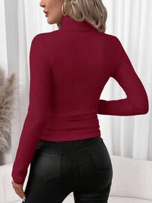 SHEIN Clasi قميص تي شيرت نسائي كاجوال بياقة عالية ضيق بأكمام طويلة، مناسب للخريف/الشتاء، متعدد الاستخدامات وملائم للجميع، لون بوردو - عنابي اللون - مشاهدة 2