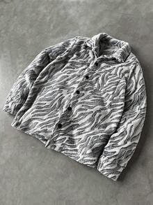 Manfinity Roughcore 男士加大码抓绒成熟休闲INS热销外套。适合日常穿着，男士外套，适合圣诞节、新年假期、派对、晚宴、秋冬季。男士都市保暖格子长袖美式外套，送给朋友、丈夫、男友的礼物。男士抽象印花长袖休闲图案外套。 - 彩色 - 查看 3