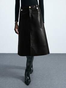 Maija 女士经典PU金属扣设计半身裙，适合都市通勤、商务及休闲穿着，也适合圣帕特里克节、复活节、夏季假期、海滩度假、夏季外出、毕业典礼等场合。 - 黑色 - 查看 4