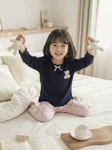 少女海军蓝罗纹熊印花蝴蝶结装饰长袖上衣和罗纹裤睡衣套装 - 彩色 - 查看 3