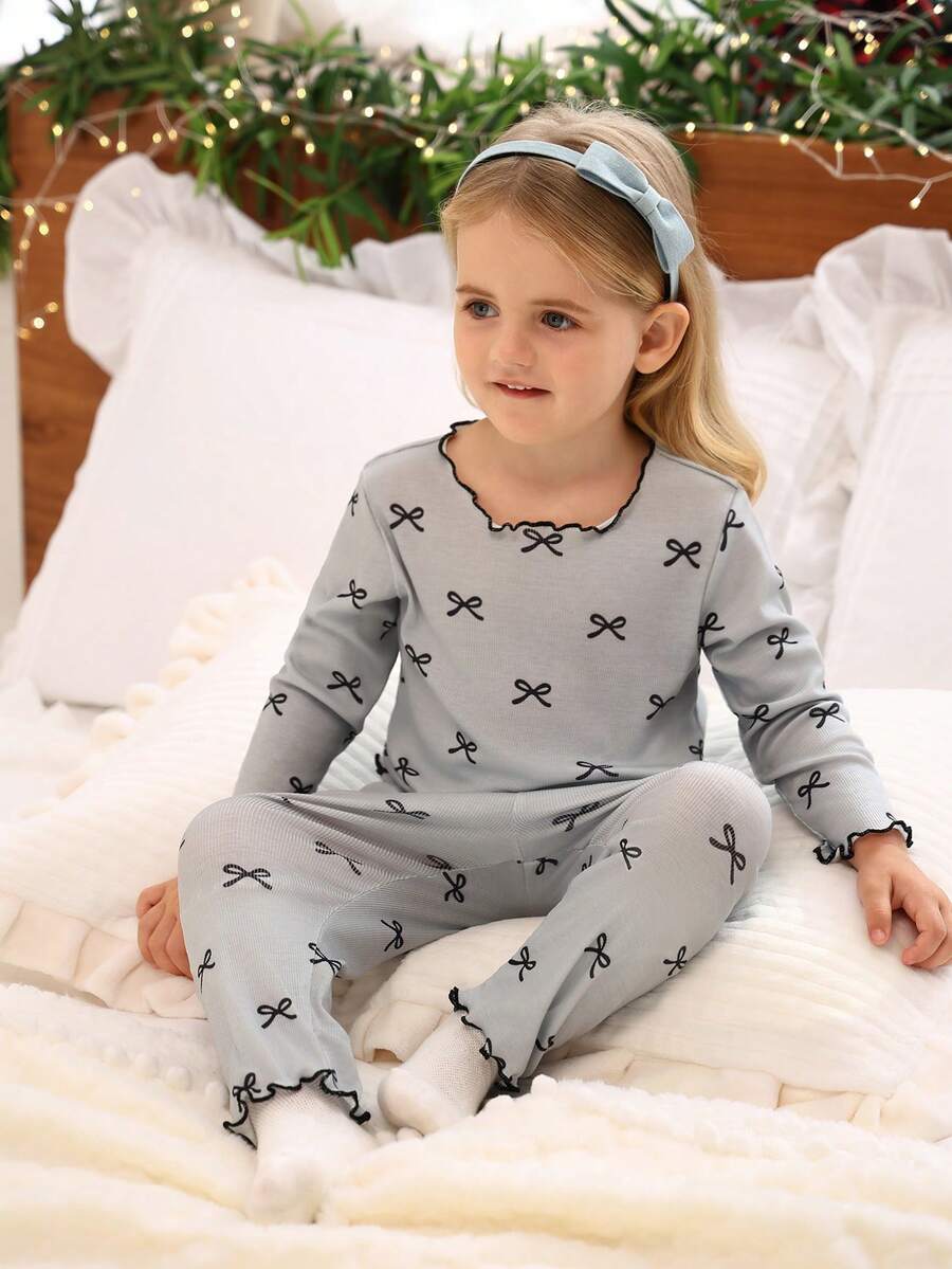 SHEIN 2pcs/Set Baby Girl Infant Toddler 0-3Y New Cute Sweet Casual Daily Graphic Bow Ribbed Knit Round Neck Long Sleeve Fitted Tee And Slim Fit Pants Set, Suitable For Home Wear