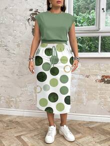 SHEIN LUNE 2 件套波尔卡圆点印花休闲宽松圆领裙套装加大码适合秋冬季裙子两件套