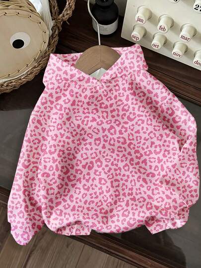 SHEIN EZwear Sudadera holgada de estampado de leopardo para mujer talla grande, cómoda y versátil, adecuada para la calle, el aeropuerto, elegante, estilo Y2K, estampado de guepardo rosa lindo de otoño/invierno para mujer, Año Nuevo