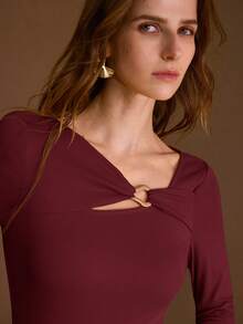MOTF PREMIUM ASYMMETRIC COLLAR FITTED T-SHIRT, AUTUMN/WINTER - Burgundy - View 1