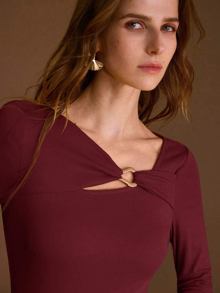 ASYMMETRIC COLLAR FITTED T-SHIRT, AUTUMN/WINTER