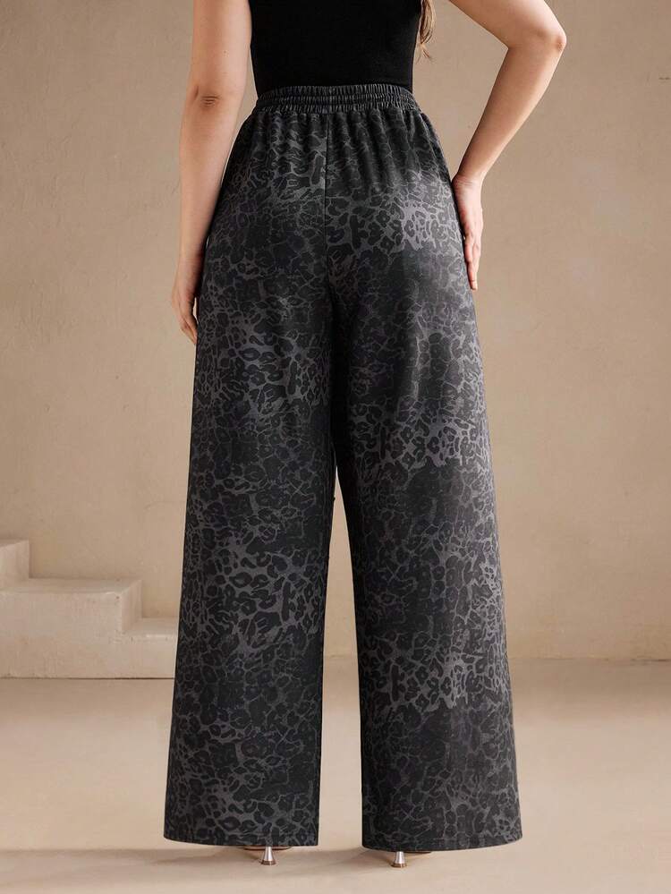 Women's Elegant Leopard Print Rhinestone Embellished Sweatpants, Autumn/Winter