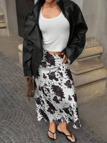 Siren Gaze 优雅奶牛纹缎面A字半身裙，适合秋冬季节穿着，2025新款复古风格松紧腰设计，完美适用于工作通勤、商务休闲、派对、万圣节、圣诞节、新年、感恩节等场合，休闲优雅奢华，适合秋季穿着，搭配动物奶牛纹长裙，夏季亦可穿着。 - 彩色 - 查看 7