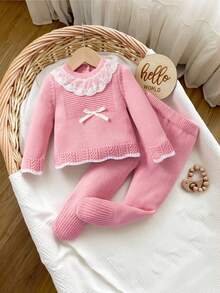SHEIN Bộ 2 món áo len tay raglan phối ren hồng dễ thương cho bé gái sơ sinh, mềm mại và thoải mái, thích hợp mặc hàng ngày, đi chơi, du lịch, nghỉ mát, ở nhà, nhà trẻ, mùa thu/đông, giáng sinh, đi học, tiệc tùng, đa năng - Hồng - Xem 6