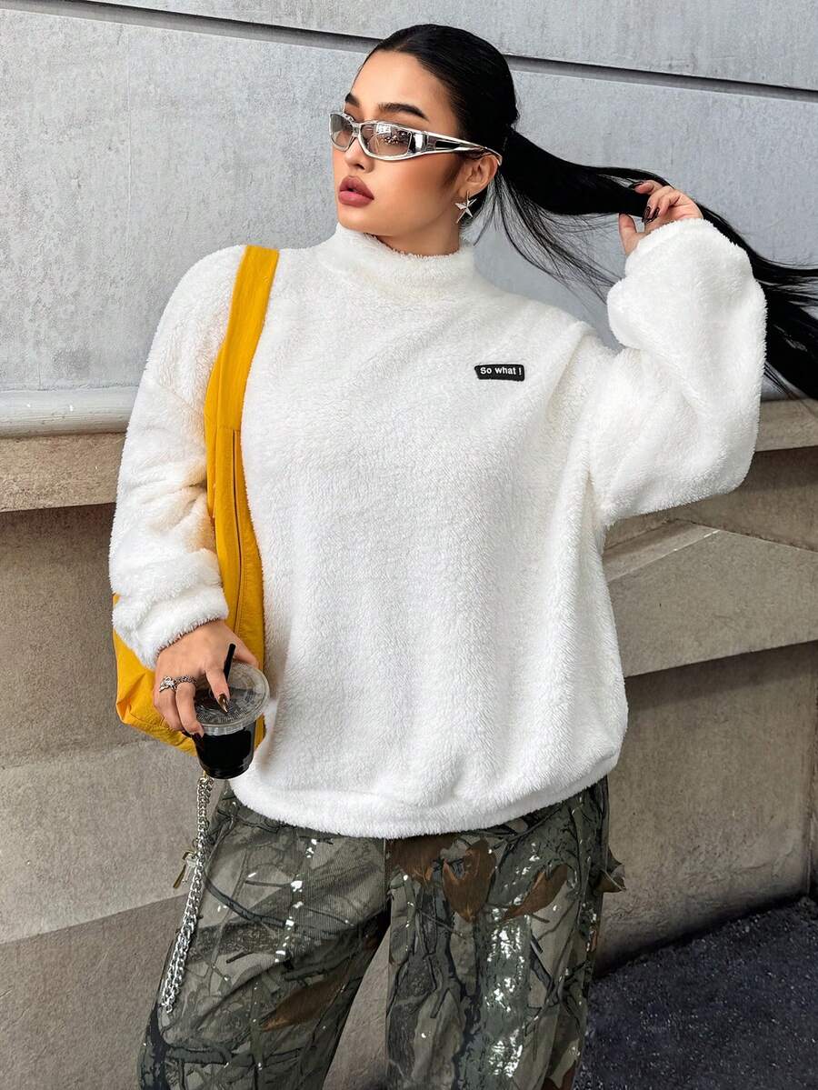 SHEIN EZwear 大码羊毛字母贴花落肩高领保暖运动衫，秋冬 - 白色 - 查看 1