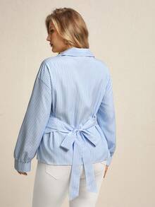 EMERY ROSE Damen Große Größen Gewebtes Kontrast Gestreiftes Regular Elegantes Langarm Tailliertes Hemd mit asymmetrischem Saum in Blau & Weiß, Herbst/Winter - Blau-Weiß - Übersicht 2