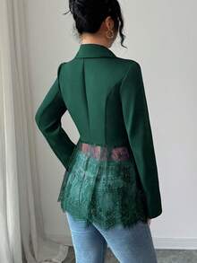 Elenzga Elegante chaqueta de mujer tipo blazer ajustada a la cintura con encaje romántico en contraste - Verde Oscuro - Ver 2