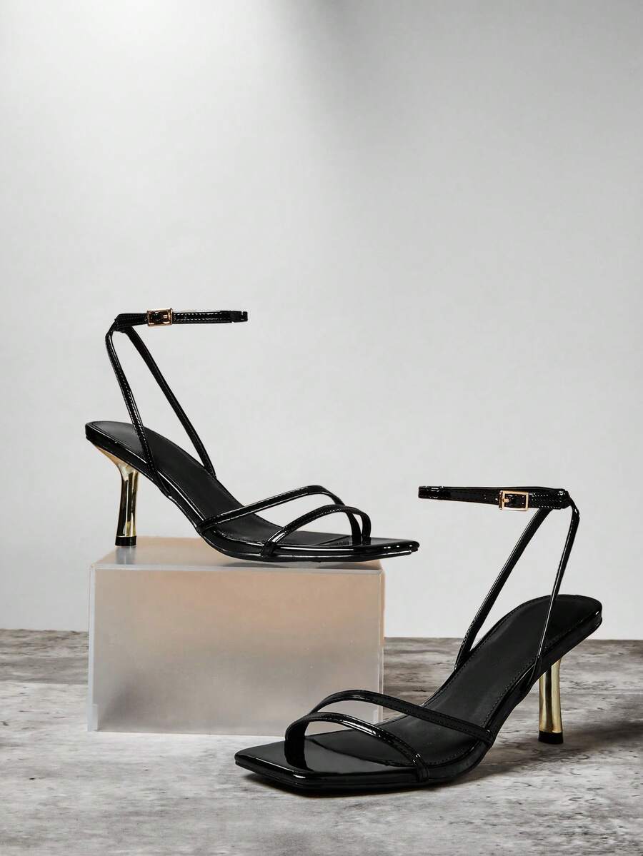 SHUZIA Fantastische Damen Schwarze Lack Quadratische Spitze Sexy Absatz Knöchel Schnallen Riemen Tanz Urlaub Party Frühling Sommer Sandale - Schwarz - Übersicht 1