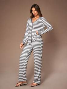 Lazeform 女士经典条纹休闲家居服套装，冬季服装 - 白色 - 查看 6