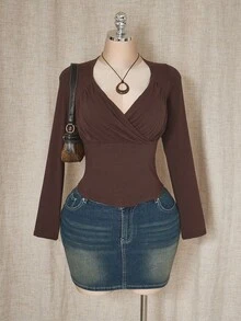 SHEIN ICON 女式加大码秋冬植物系列甜心领褶饰棕色长袖 T 恤 - 棕色 - 查看 8