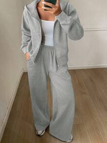 DAZY 女士休闲亮片连帽卫衣和阔腿裤两件套，秋季女士家居服套装 - 淺灰色 - 查看 3