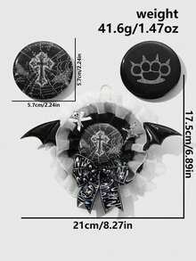 ROMWE Bộ 2 trâm cài áo nam châm phong cách Punk Gothic Y2K đen trắng viền ren, đầu lâu bạc và hoa hồng, thánh giá, cánh quỷ, nơ trang trí, kèm thánh giá hình mạng nhện có thể thay thế, chân gấu chấm bi, ghim cài móng mèo - Thích hợp cho cosplay, anime, trang phục hàng ngày, quà tặng ngày lễ - màu đen - Xem 16