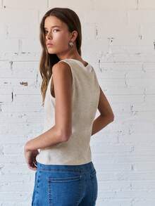 Nöista 双层效果背心，袖口较宽。 - 杏色 - 查看 2