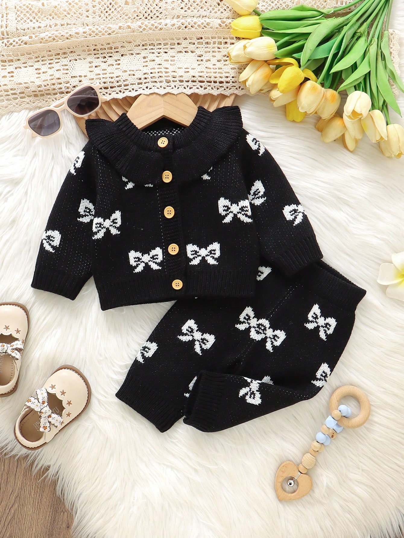 SHEIN طقم جاكيت للرضع، تصميم جاكار بفيونكة رقيقة،...