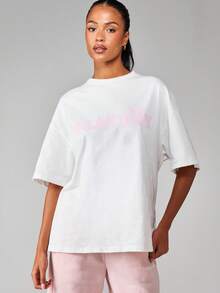 Missguided x Playboy 经典图案印花超大 T 恤夏季休闲街头装舒适剪裁圆领侧开衩棉混纺宽松剪裁柔软家居服 - 白色 - 查看 4