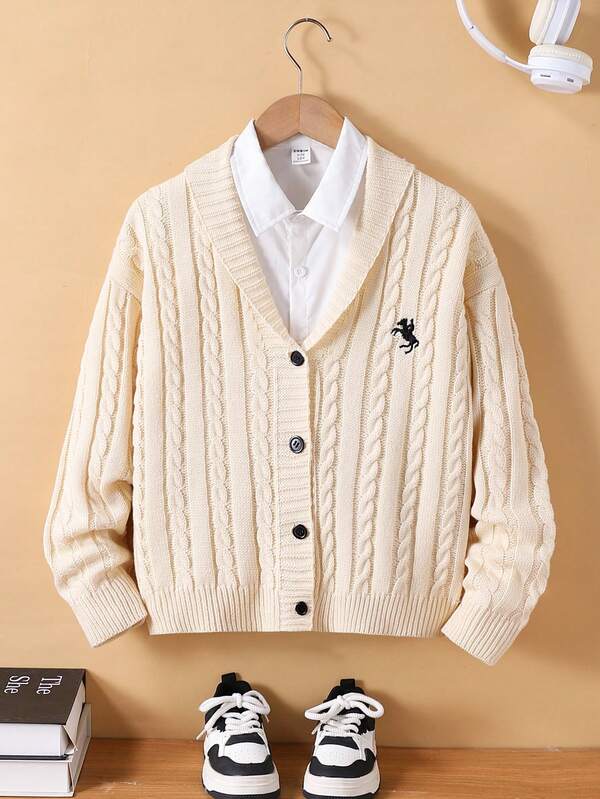 SHEIN 1pc Boys' Retro Style Cardigan, Vintage Cable Knit, Double-Breasted, Classic Striped V-Neck, Regular Sleeve, Neat Hem, Light Gray Classic Knit Sweater, Versatile Casual Jacket, Well-Made, Suitable For Spring And Autumn Kids Vest Sweater Kids Cardigan Sweater 8 Years Old Boy Knitwear Boys Cardigan Boys Sweater Jacket Boys Knit Cardigan Kids Knitwear