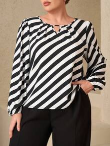 Plus Size Fashionable Commuter Contrast Stripe Shirt Elegant Blouses For Women  Stylish Women's Blouses - Black and White - View 3