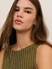 Nöista 无袖罗纹上衣，毛边和不对称下摆 - 綠色 - 查看 6