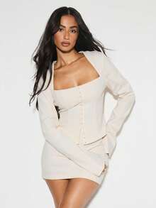 KIZN Blusa de manga larga con hombros descubiertos y estilo de corsé con detalle de botones delanteros para otoño e invierno - Crema - Ver 3