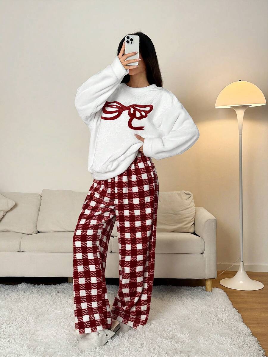 SHEIN PETITE 毛绒上衣和毛绒裤子家居套装 - 紅色 - 查看 1