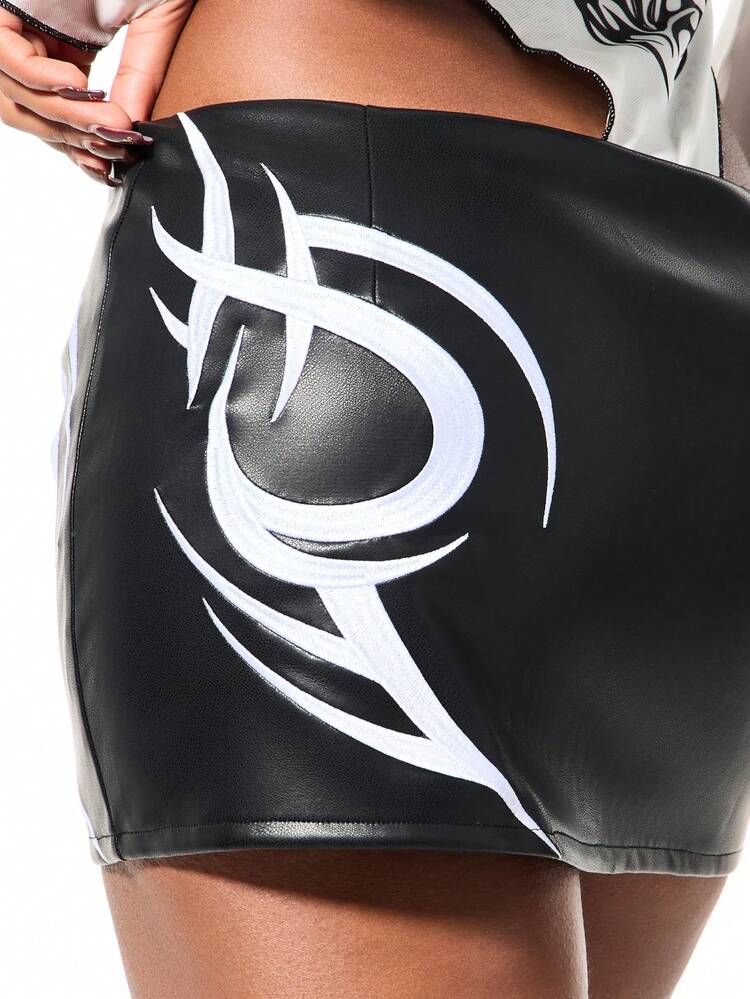 SUMWON WOMEN Faux Leather Micro Mini Skirt With Flame Print