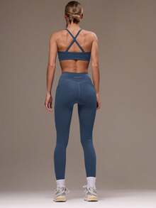 Musera Sport 女士交叉露背上衣和紧身裤运动套装 健身房健身瑜伽普拉提日常休闲 - 藏蓝色 - 查看 2