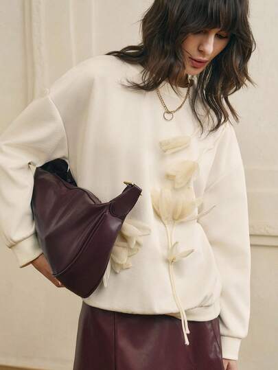 INAWLY Women's Loose Fit Crew Neck Long Sleeve Sweatshirt With 3D Floral Decor, Casual For Autumn/Winter