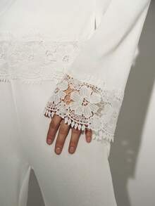 Lumivelle 2 件套，高弹针织刺绣拼布，纯色修身圆领喇叭袖，开衩下摆，下摆和袖口蕾丝花边，腰部收紧阔腿直筒裤，休闲时尚舒适优雅日常穿着，春/秋/冬 - 軍綠色 - 查看 1