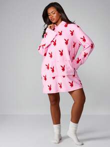 Missguided x Playboy رداء كنزة بقلنسوة مطبوع عليه أرنب مقاس كبير للكريسماس - متعدد الألوان - مشاهدة 1