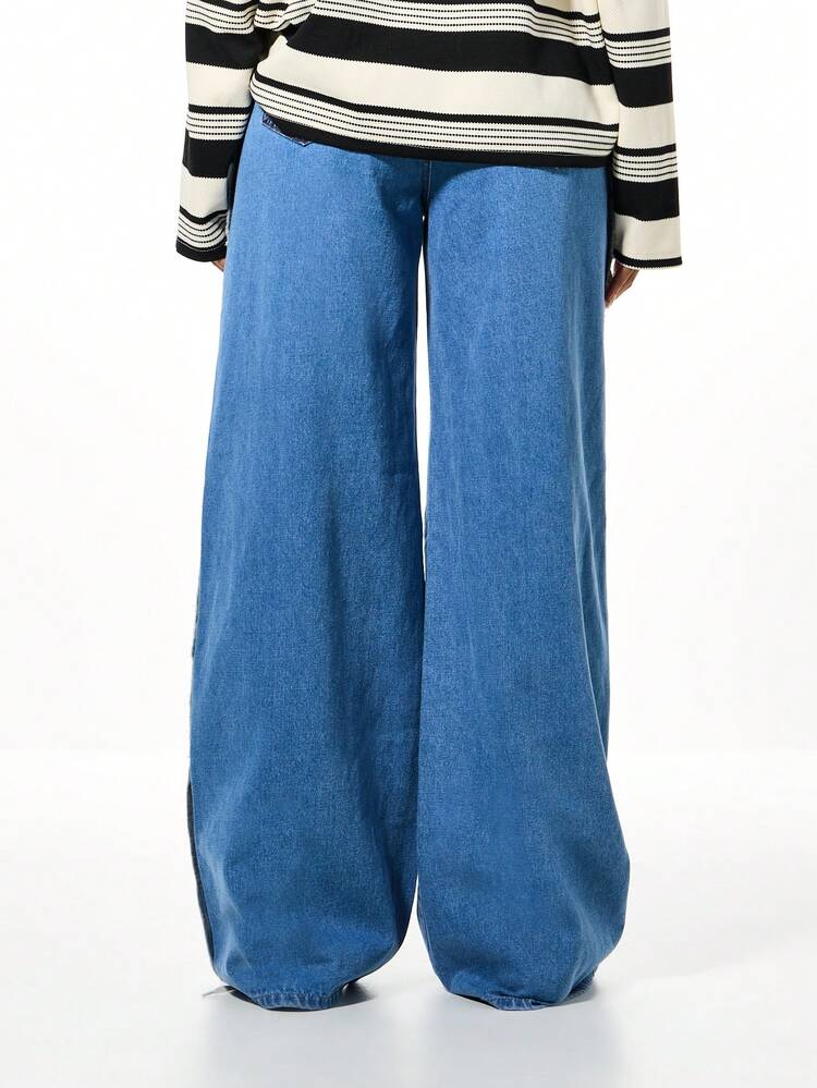 SUMWON WOMEN Indigoblaue Jeans mit weitem Bein und Innenfalten