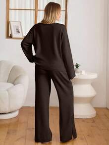 EURMUSE "Soft Glow Luxe Lounge Set" – Minimalist Knit Co-Ord In Mocha Brown - Brown - View 2