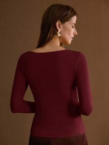 MOTF PREMIUM ASYMMETRIC COLLAR FITTED T-SHIRT, AUTUMN/WINTER - Burgundy - View 2