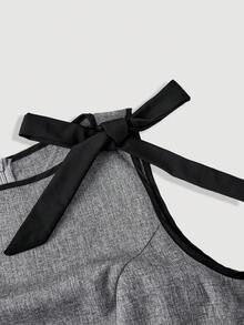 SHEIN MOD 灰色无袖连衣裙，饰有撞色滚边、蝴蝶结和蓬蓬裙摆 - 灰色 - 查看 3