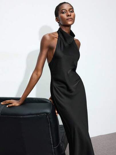 Maija Vestido ajustado y sexy de mujer con escote halter, espalda descubierta y bajo de cola de sirena de unicolor