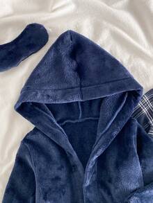 SHEIN 4pcs Baby Boy Plaid Shirt, Pants And Flannel Robe With Eye Mask Sleepwear Set Baby Boys Outfit Baby Boy Pajamas Baby Boy Flannel Baby Boy Winter Sets Baby Boy Bathrobe - Multicolor - View 9