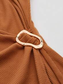 SHEIN Stylify 2025 Herbst Neuankömmling waschbare Merinowolle Überlappung V-Ausschnitt Strickpullover für Frauen, elegantes Design, modische Pendlerkleidung, Winterunterwäsche, geeignet für Familienfeiern, Weihnachten, Halloween, Valentinstag, Neujahr - Braun - Übersicht 2