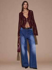 SHEIN BAE 女士蕾丝性感深V领透视镂空荷叶边长袖上衣，酒红色，适合秋冬季节、亡灵节、红色上衣、女士红色上衣、情人节等场合。 - 酒紅色 - 查看 5