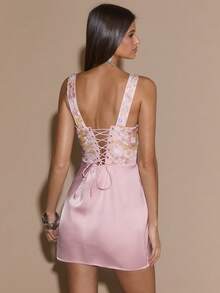 SHEIN BAE Herbst/Winter einfarbiges Pailletten-Patchwork Satin Mini elegantes Bodycon Slip Kleid, Nachtclub Party Cocktail Kleid, anliegendes Bustier Kleid, Geburtstags Party Mini Kleid