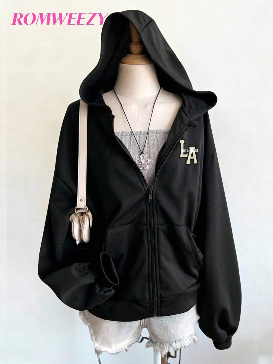 Sweetra Young 少女休闲时尚新款黑色卫衣外套，LA字母英文图案，黑色纯色连帽拉链，黑色罗纹袖口和下摆，长袖卫衣外套，适合少女日常穿着，韩版简约休闲风，适合秋冬季节。 - 黑色 - 查看 1