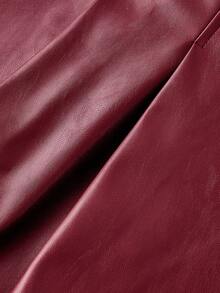 SHEIN MOD 红色褶皱女士PU皮革百搭迷你裙 - 紅色 - 查看 3