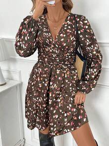 SHEIN Frenchy Váy dài tay cổ chữ V in họa tiết ngẫu nhiên dành cho nữ - Cà phê nâu - Xem 6