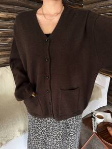Dazy Plus كارديجان فضفاض بياقة على شكل حرف V للنساء ذوات الأحجام الكبيرة، بلون أحادي، مفتوح من الأمام، مع جيوب، مناسب للخريف والشتاء - بني - مشاهدة 9