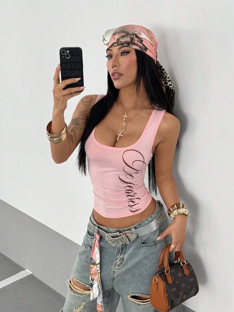 StreetHx Women's Black Versatile Commuter U-Neck Silver English Letter Print Streetwear Slim Fit Camisole Tank Top, Spring/Summer - Pink - View 1
